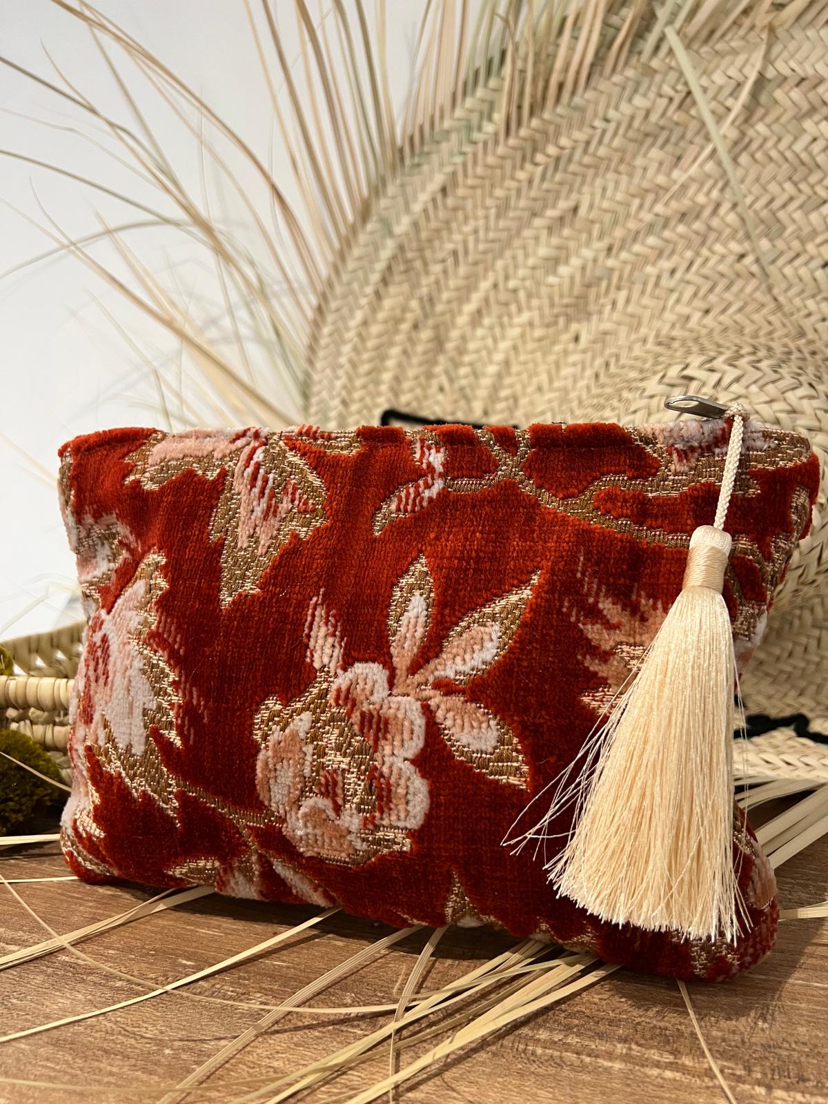 Pochette en Brocard