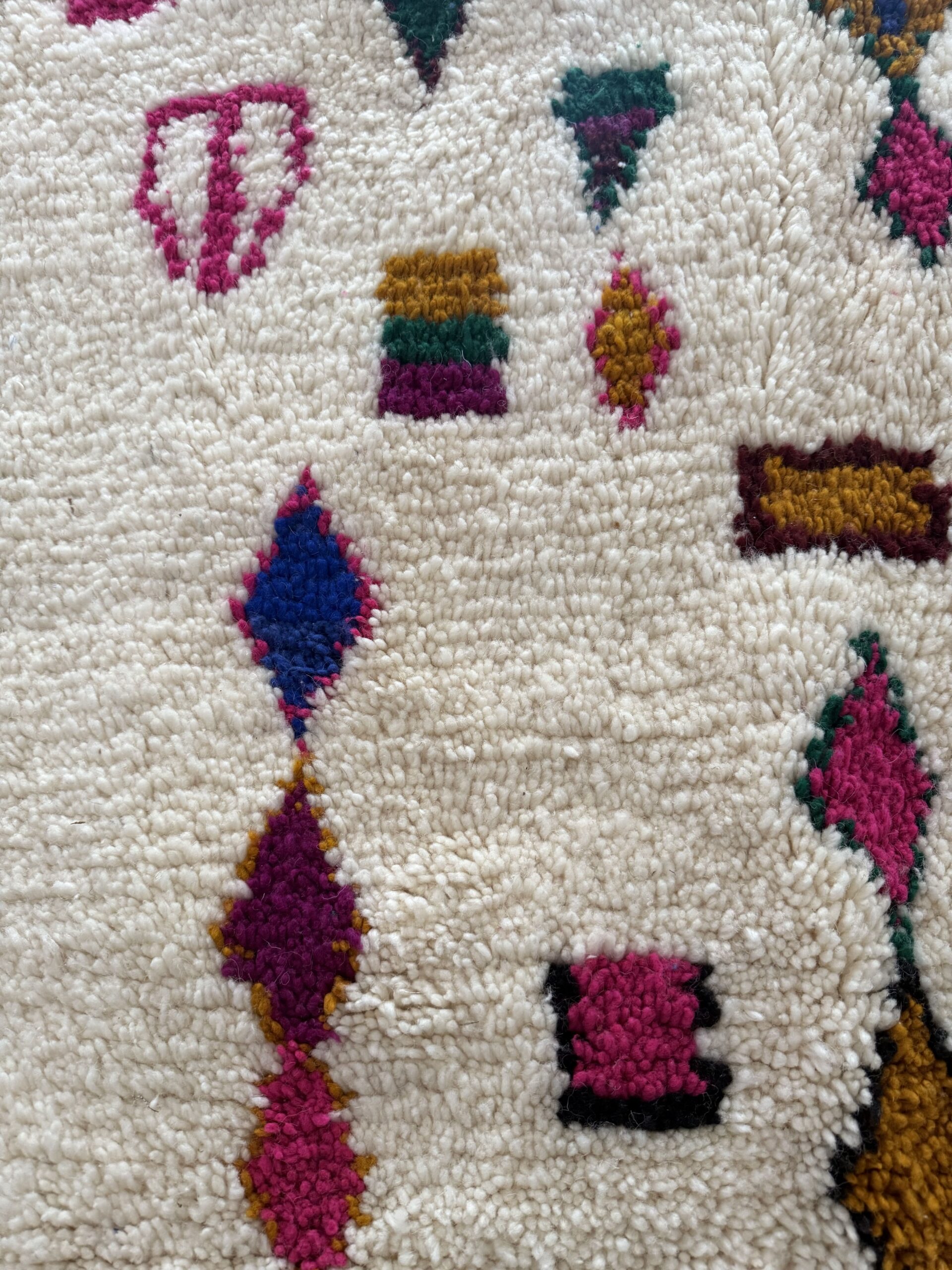 Tapis berbère Azilal à motifs – Image 7